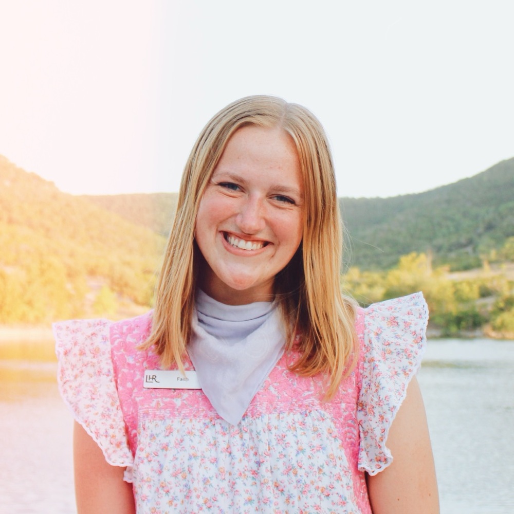 Meet your Posher, Faith